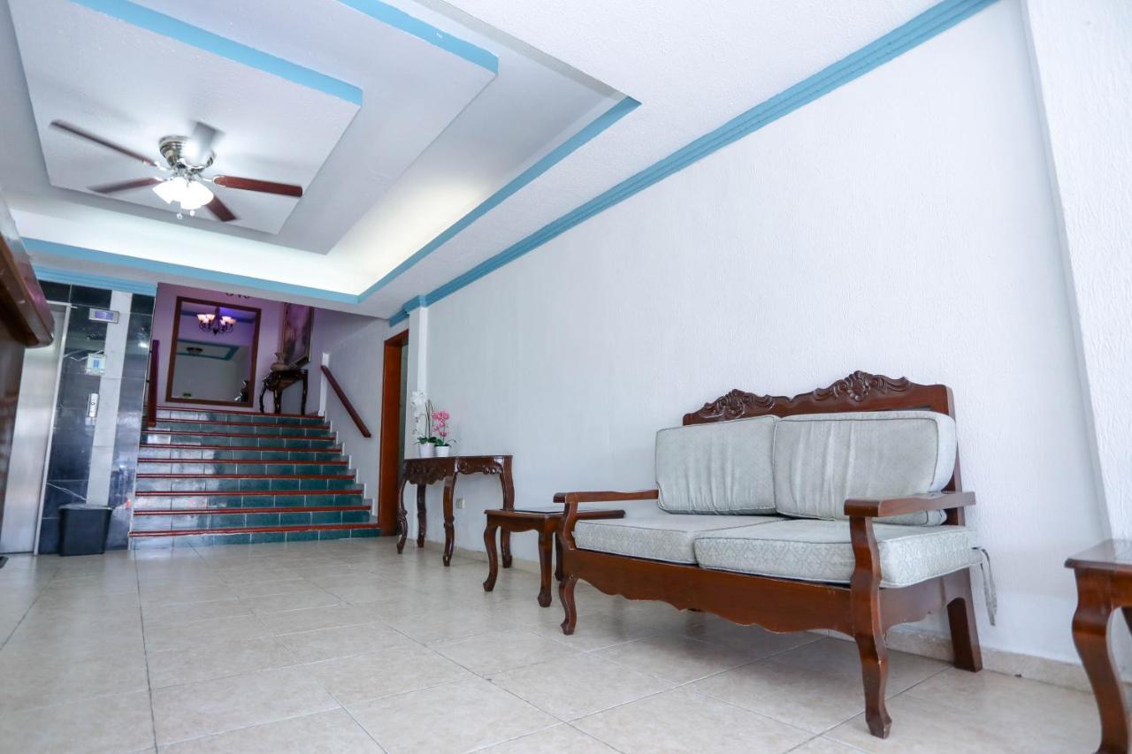 Hotel Avenida 칸쿤 외부 사진