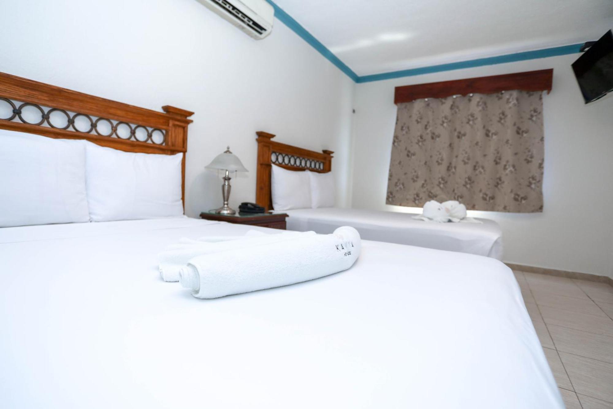 Hotel Avenida 칸쿤 외부 사진