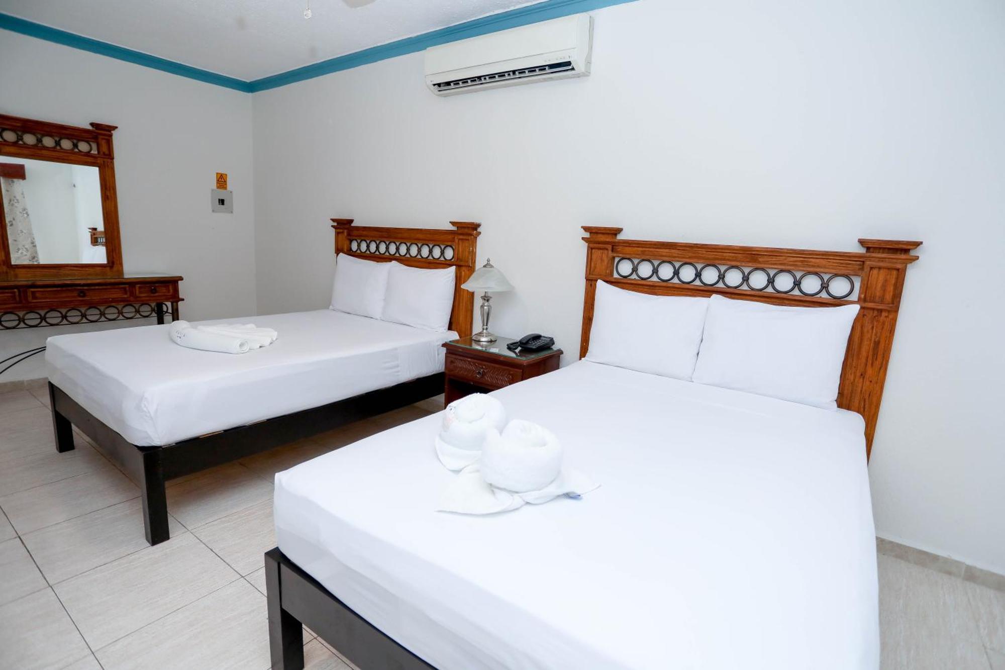 Hotel Avenida 칸쿤 외부 사진
